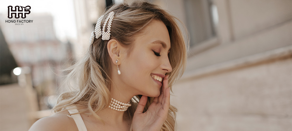 Tips for Choosing Career-Appropriate Jewelry  